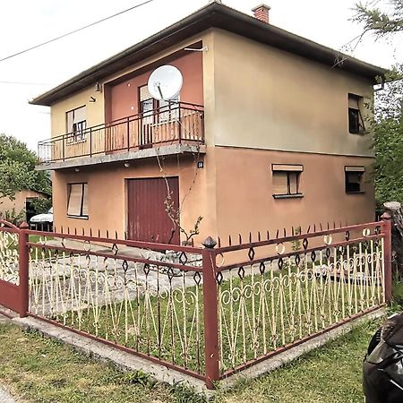 Appartamento Aki Drvar Esterno foto