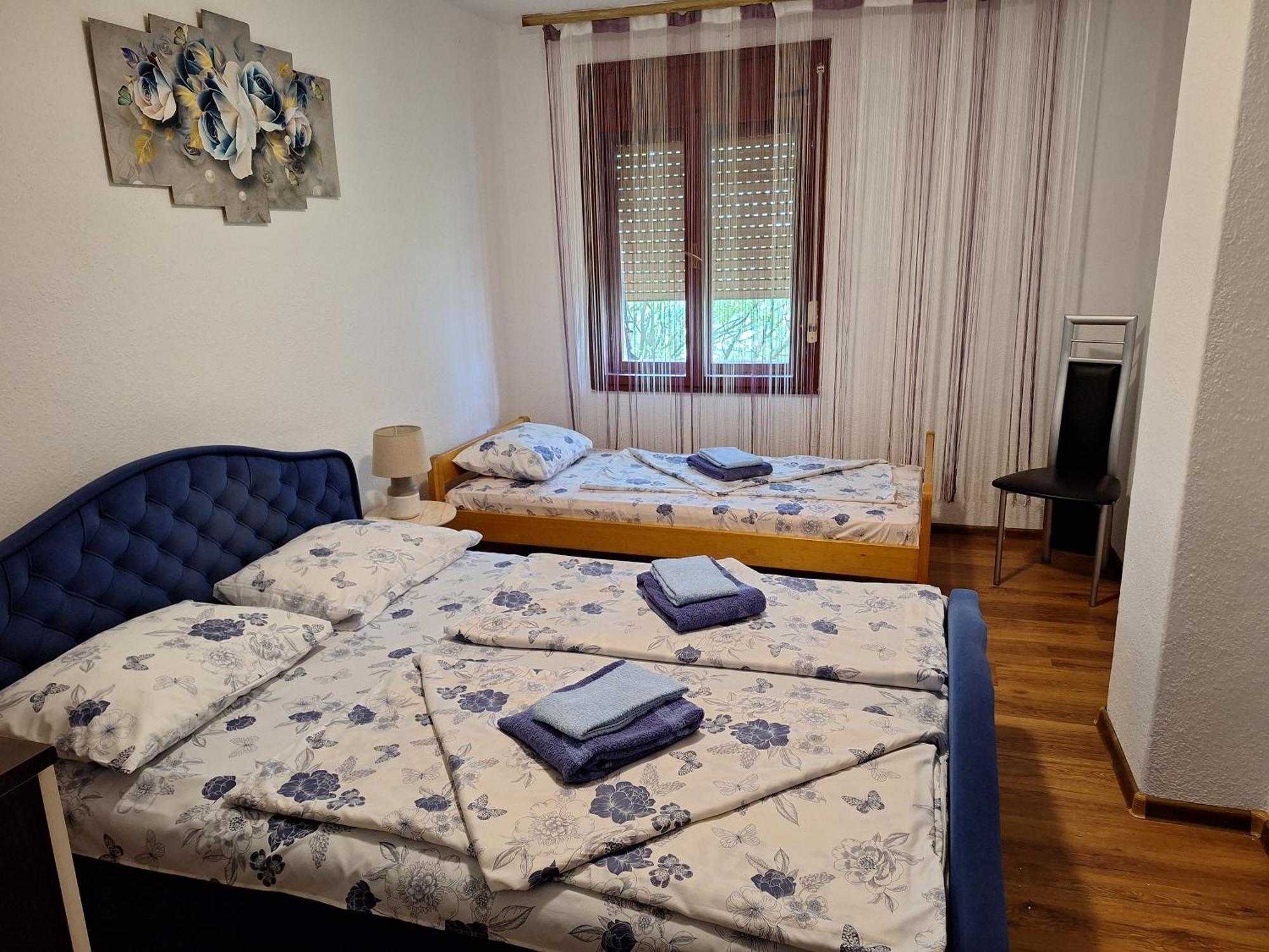 Appartamento Aki Drvar Esterno foto
